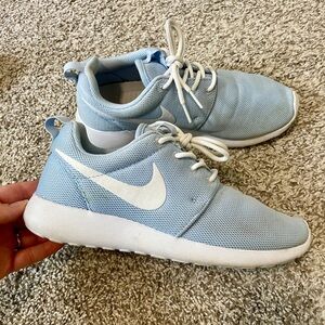 Nike | Women’s Roshe One